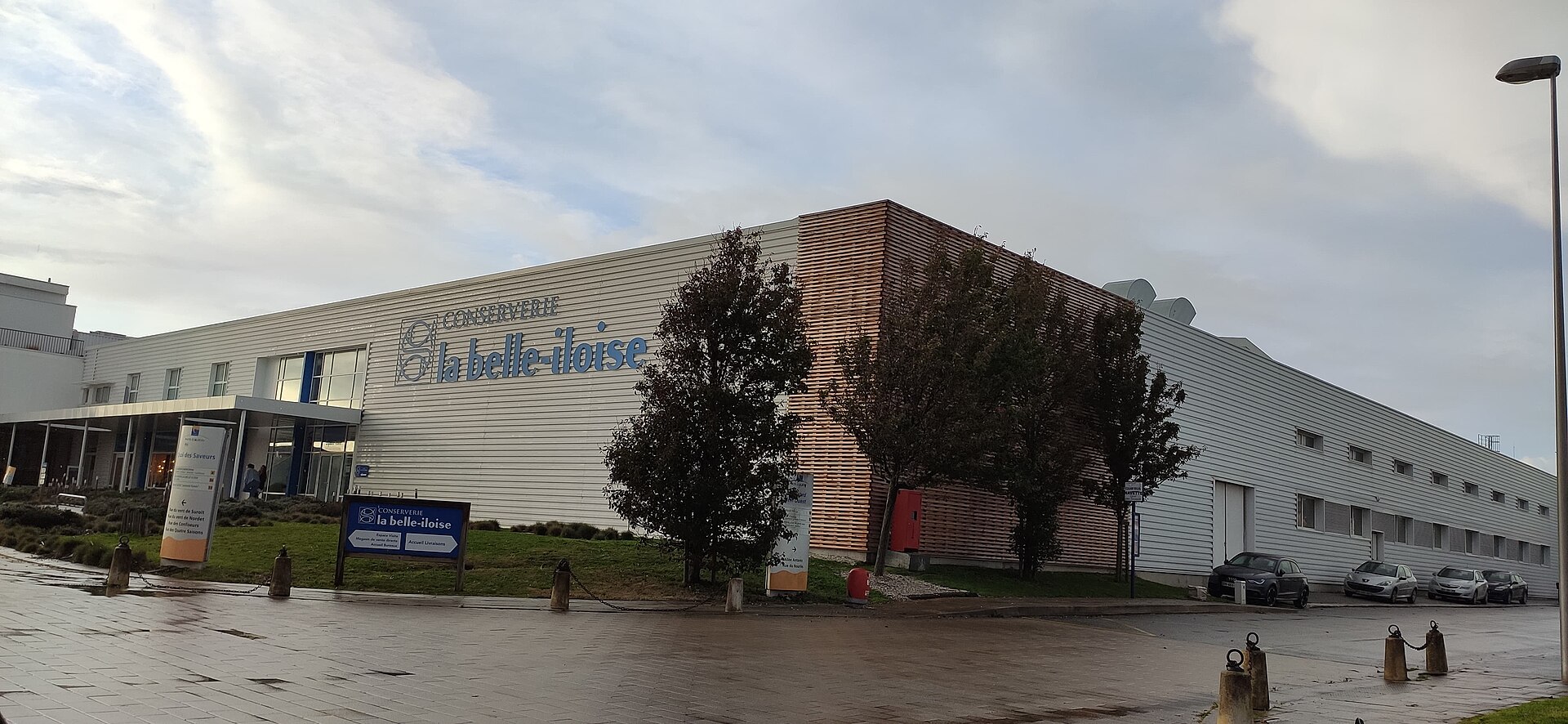 Conserverie La Belle-Iloise sardine cannery, Quiberon