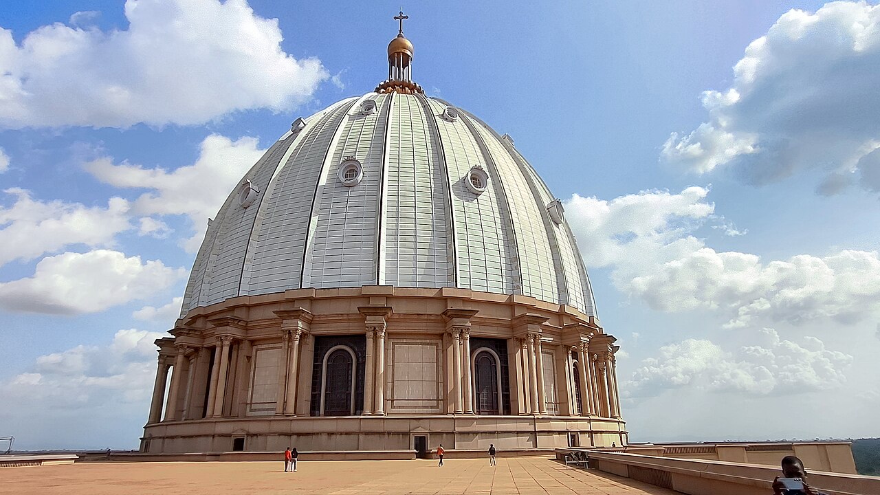 Basilica of Our Lady of Peace, Yamoussoukro, Côte d'Ivoire