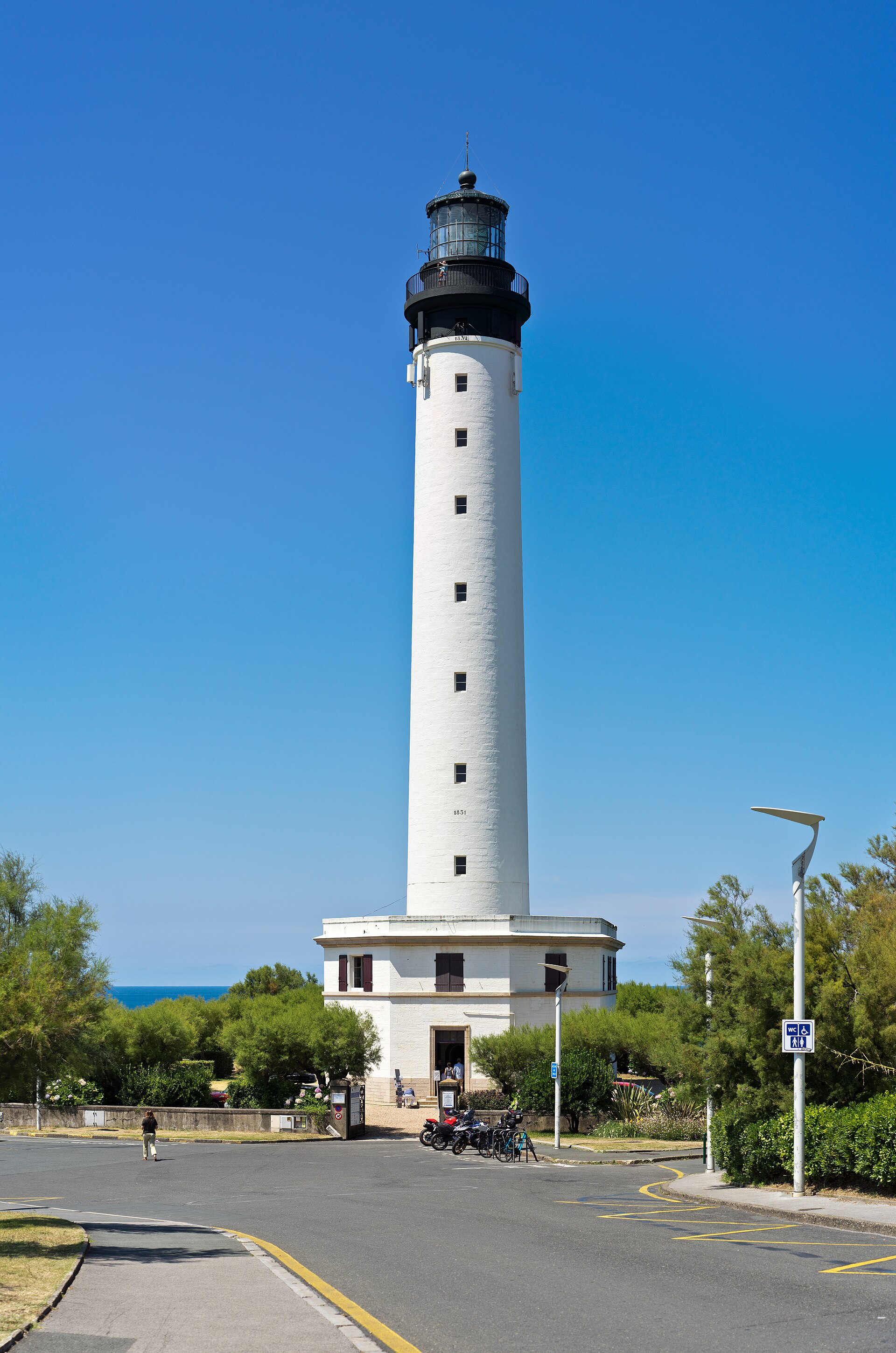 Phare de Biarritz lighthouse