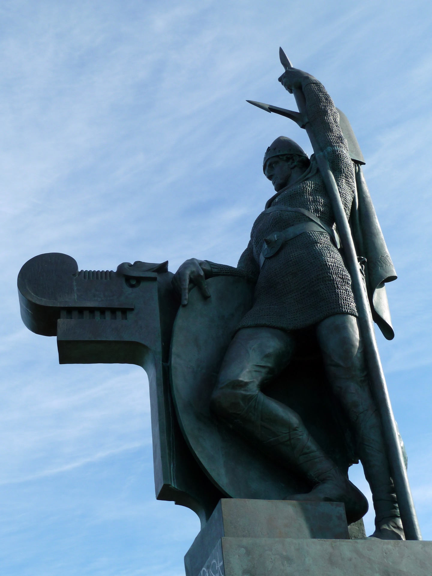 Statue of Ingólfur Arnarson, Reykjavik
