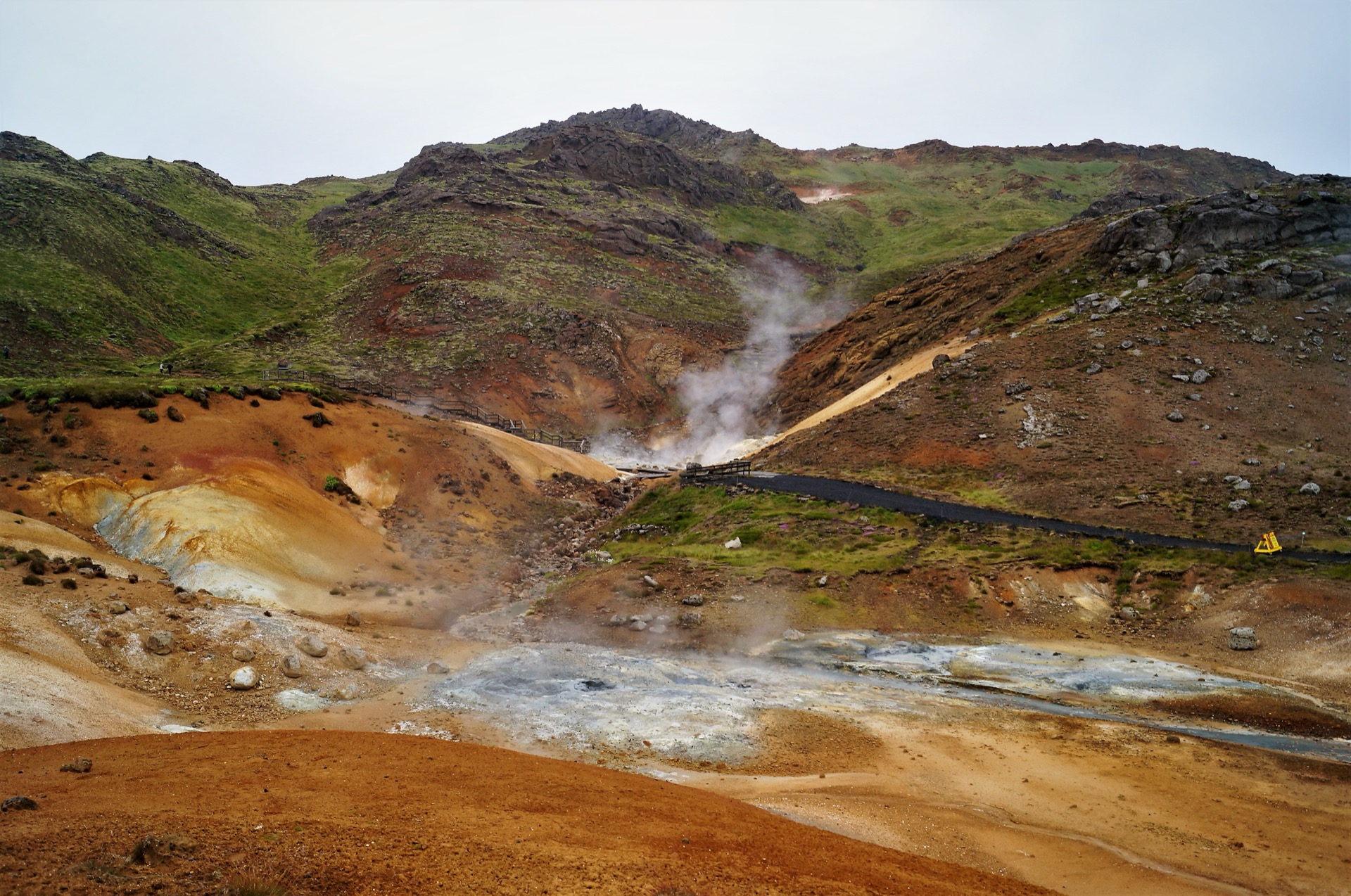 Seltún geothermal field, Krýsuvík, Iceland