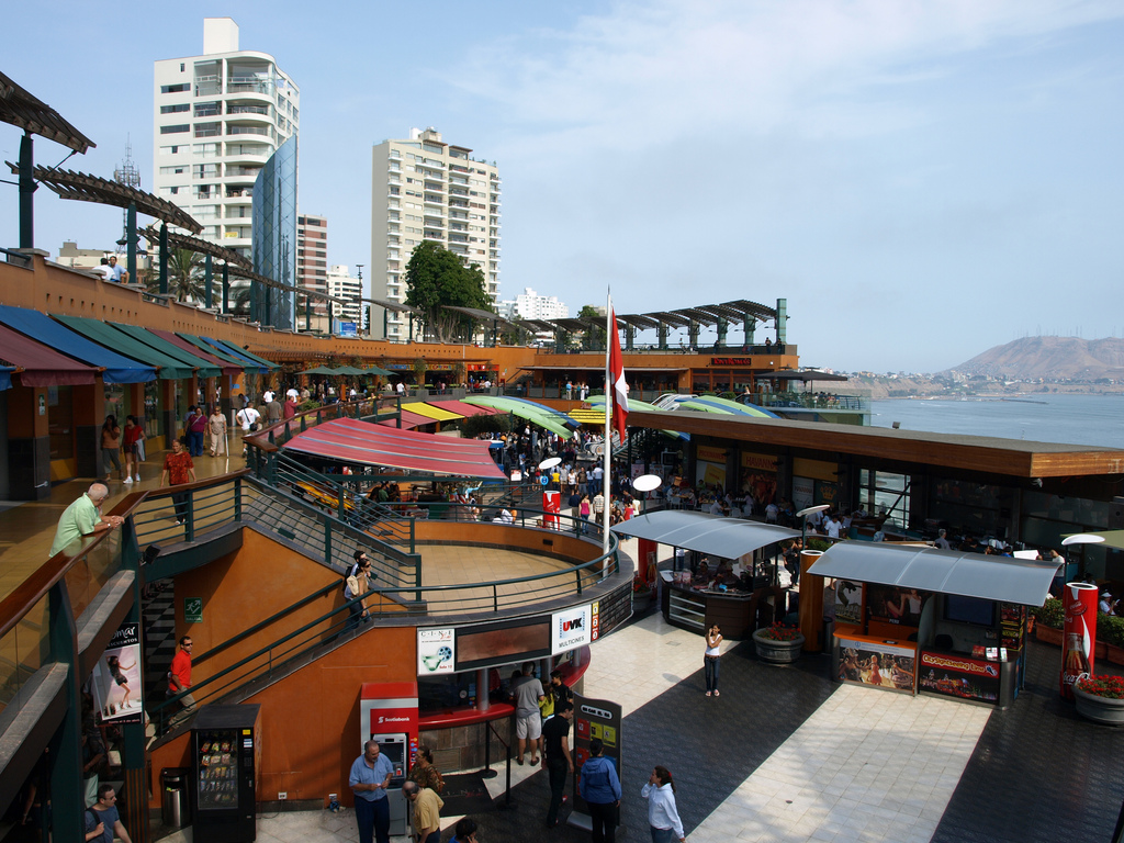 Larcomar shopping center built into the Miraflores cliffs, Lima