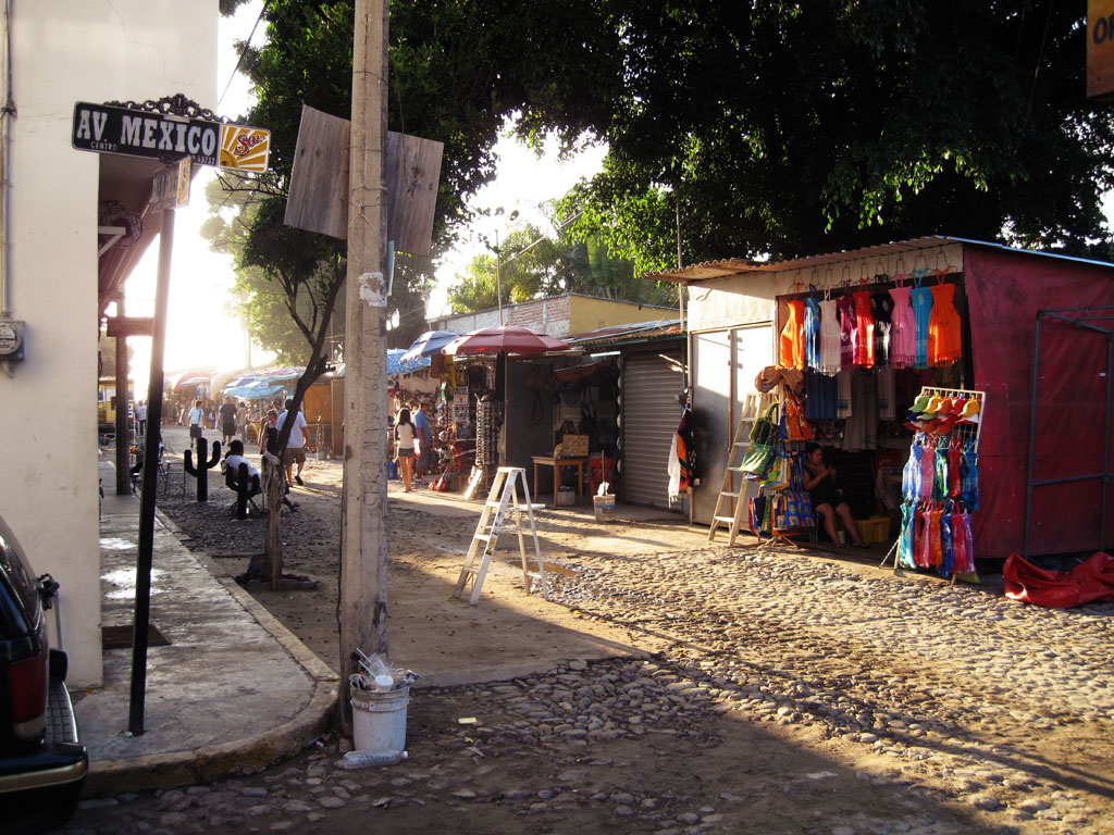 A street in Bucerías, home to the Golden Zone gallery district