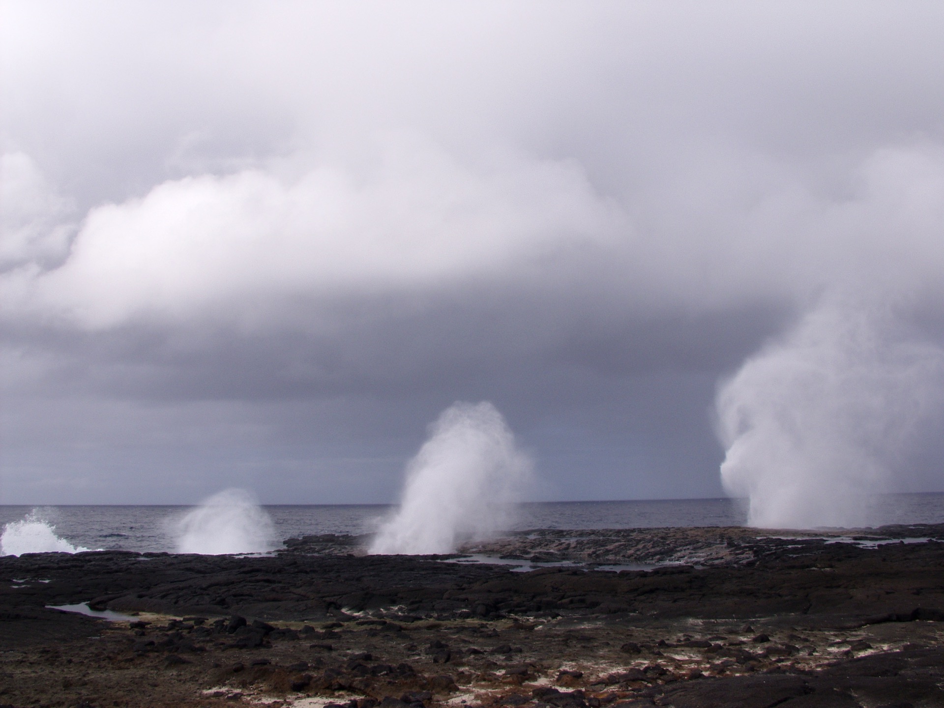 Alofaaga (Taga) blowholes, Savai'i, Samoa