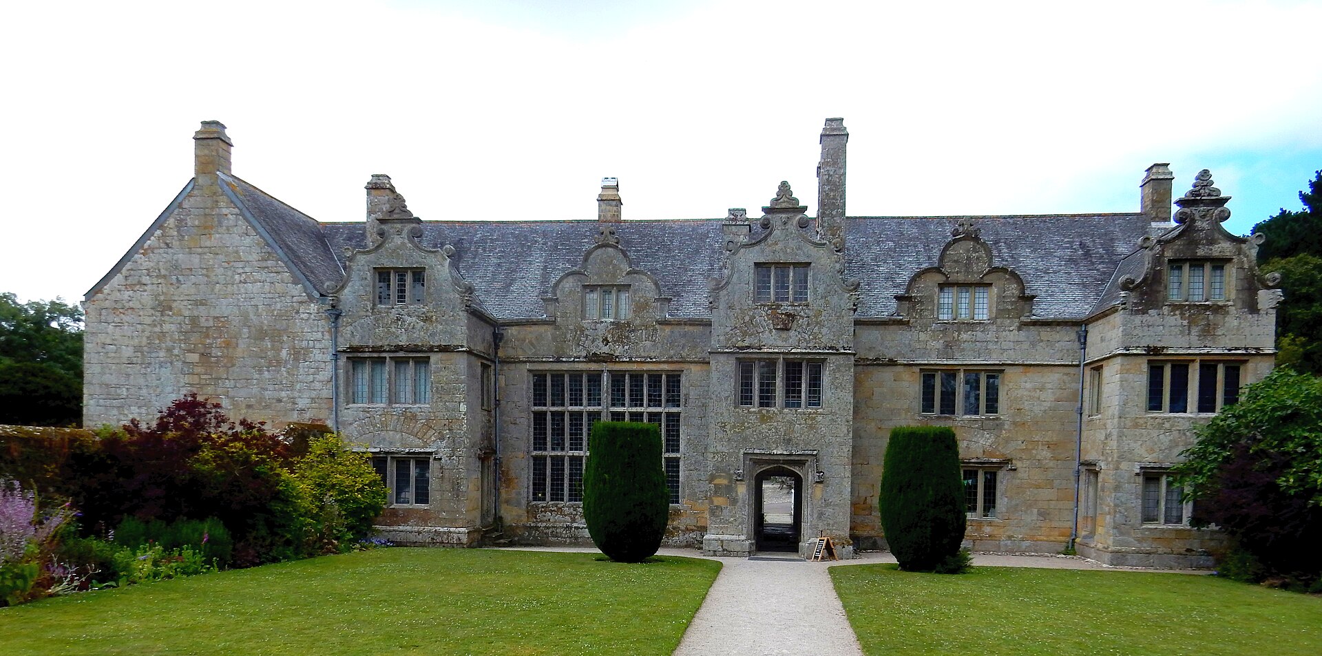 Trerice Manor, Cornwall