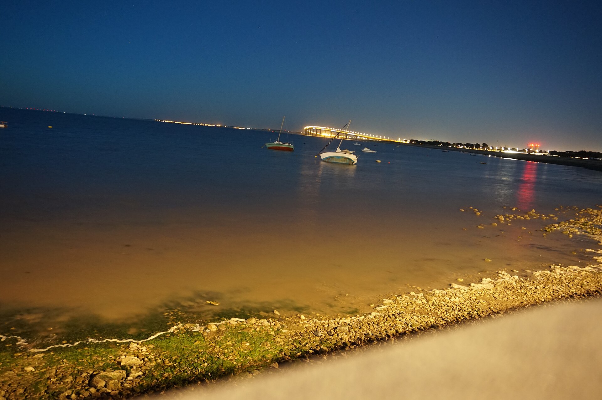 Pont de l'Île de Ré bridge