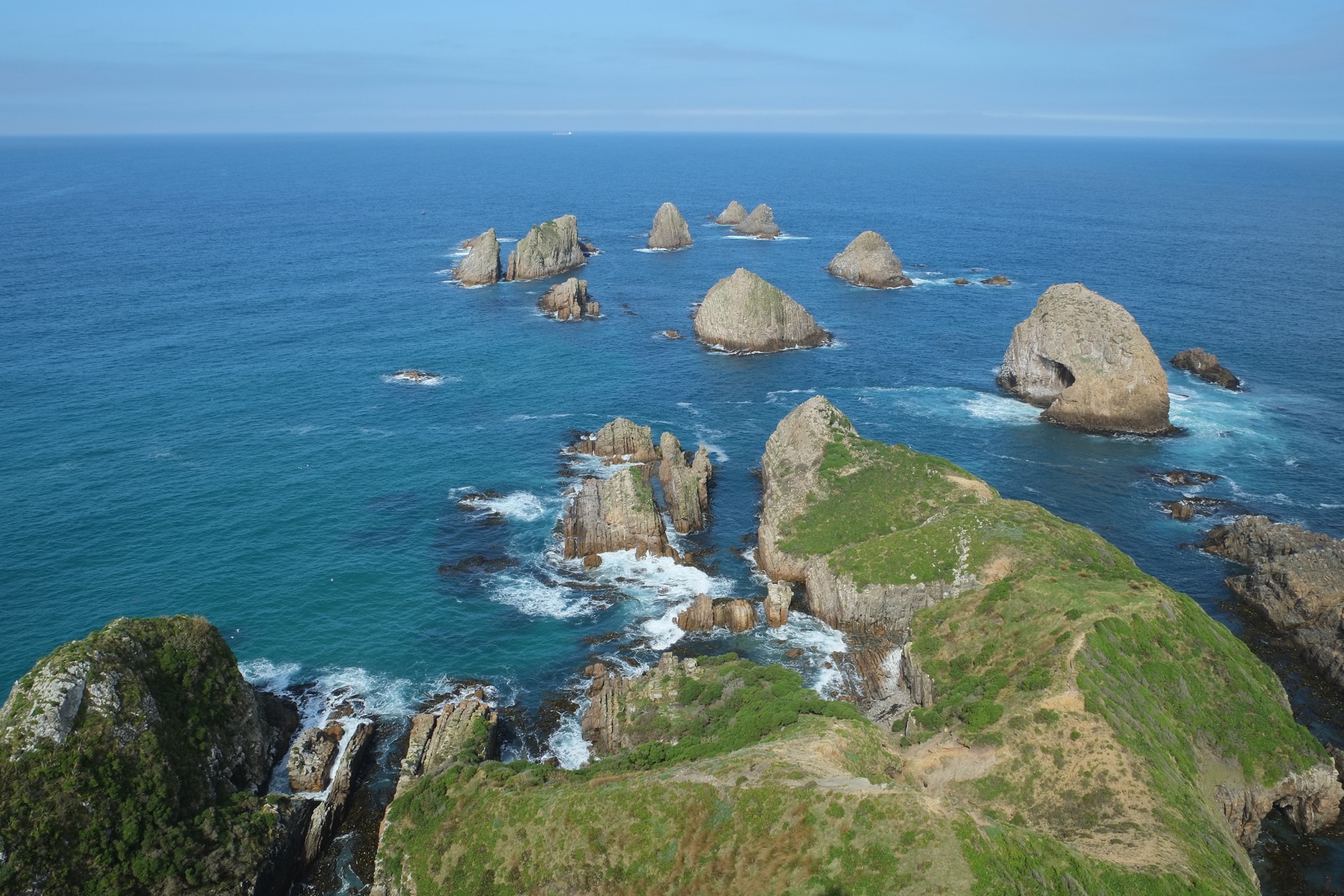 Nugget Point and The Nuggets rock formations, the Catlins, New Zealand